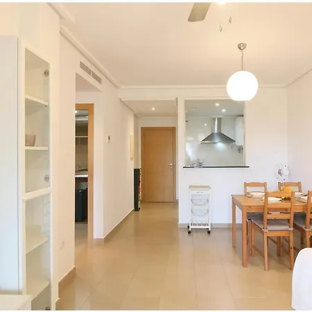 Great Location One Bedroom Apartment *